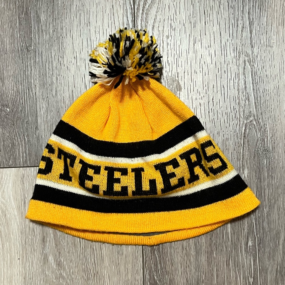 Pittsburgh Steelers beanie winter hat (youth)